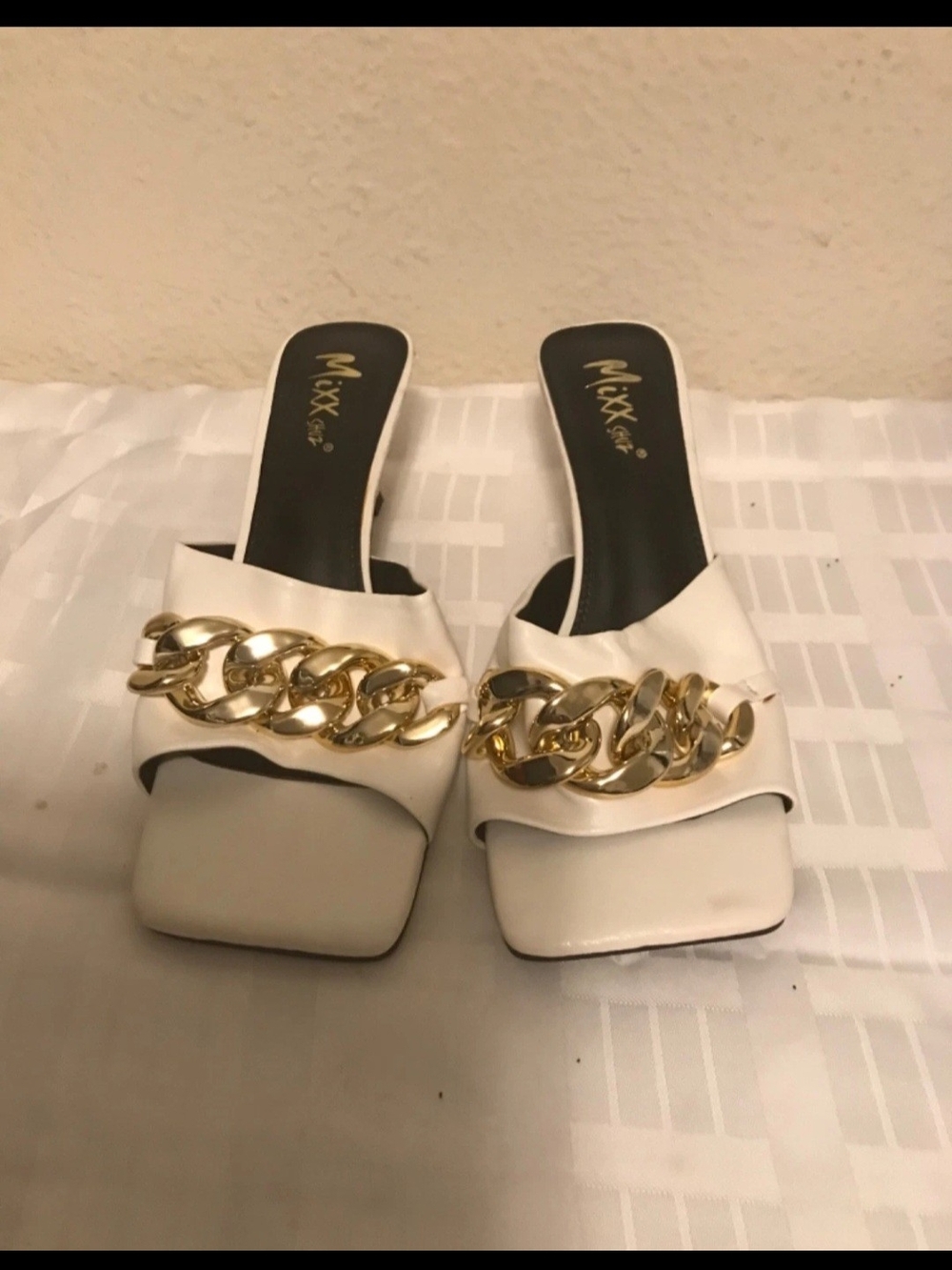 Mixx Shuz White Slide Mules with Gold Chain